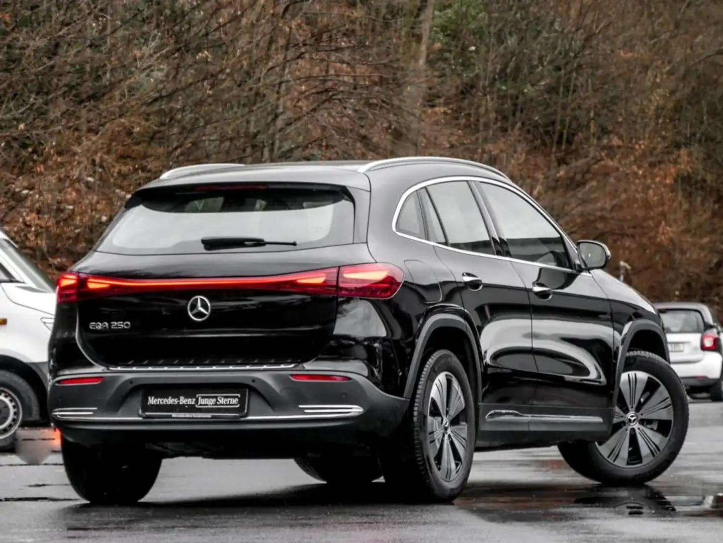 Mercedes-Benz EQA 250 Progressive/Distr/360°/LED/Ambi/Totw/18" Noir - 2