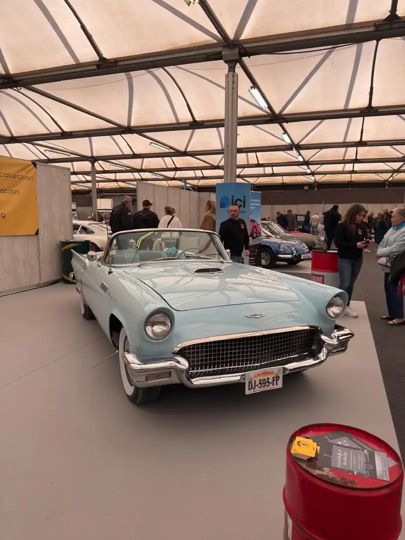 Ford Thunderbird Albastru - 1