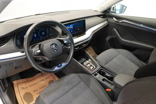 Skoda Octavia view 13