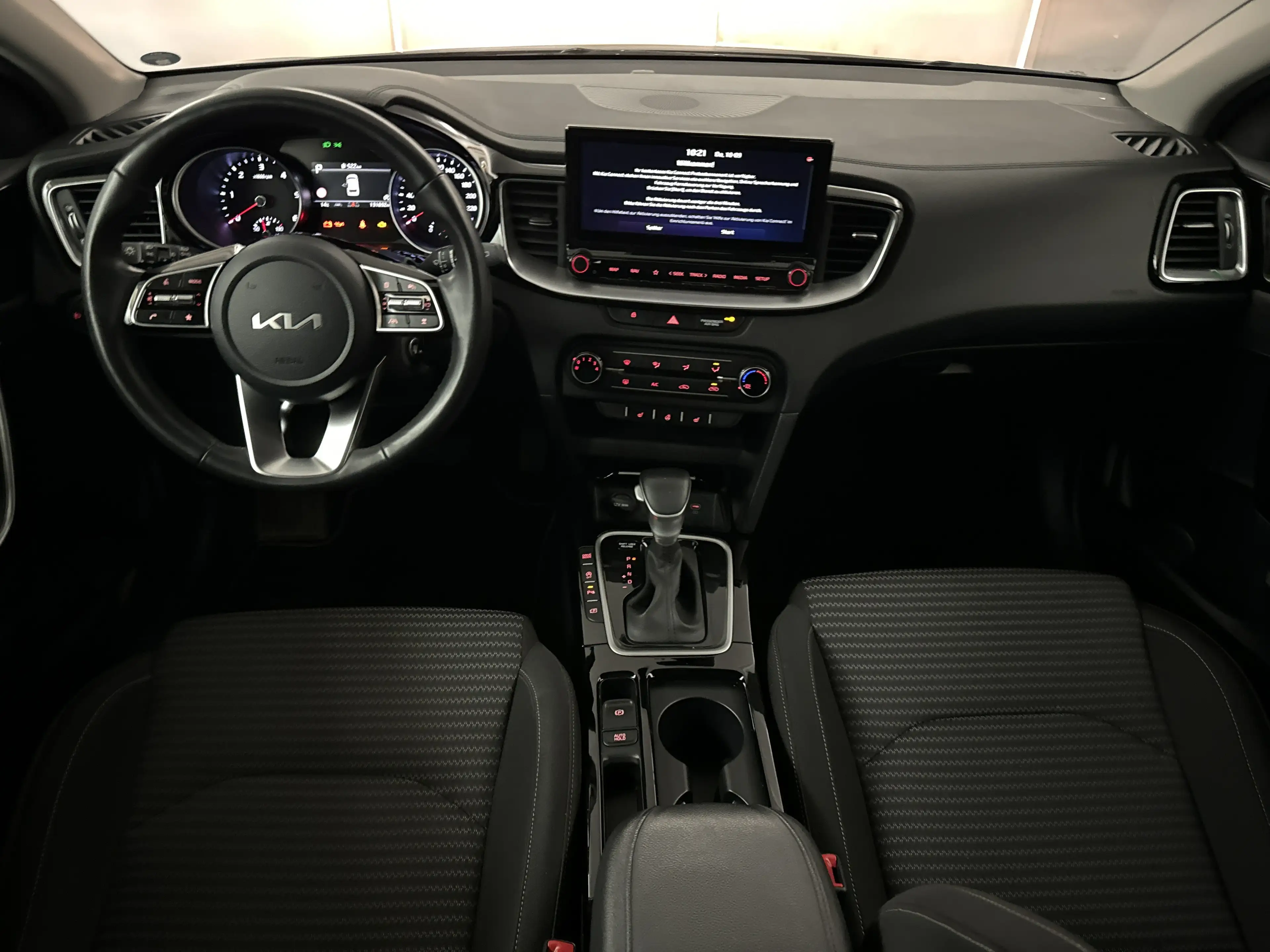 Kia Ceed / cee'd CEE'D SPORTSWAGON NAVI KLIMA RADIO TEMPO MFL SHZ VC PDC KAMERA RFK LED ACC — photo 5
