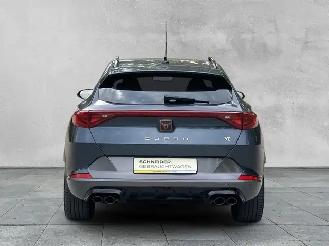 Cupra Formentor view 4