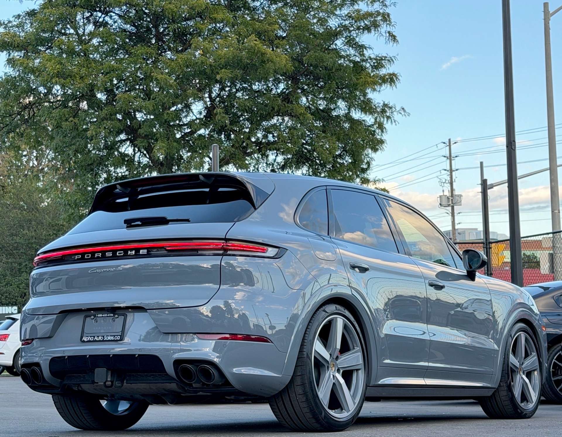 2024 Porsche Cayenne S AWD|163K BUILD|SPORTDESIGN|PREM|AIR SUS|SPORT CH — снимка 1