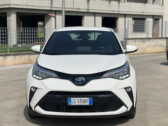 Toyota C-HR 1.8 122 Cv