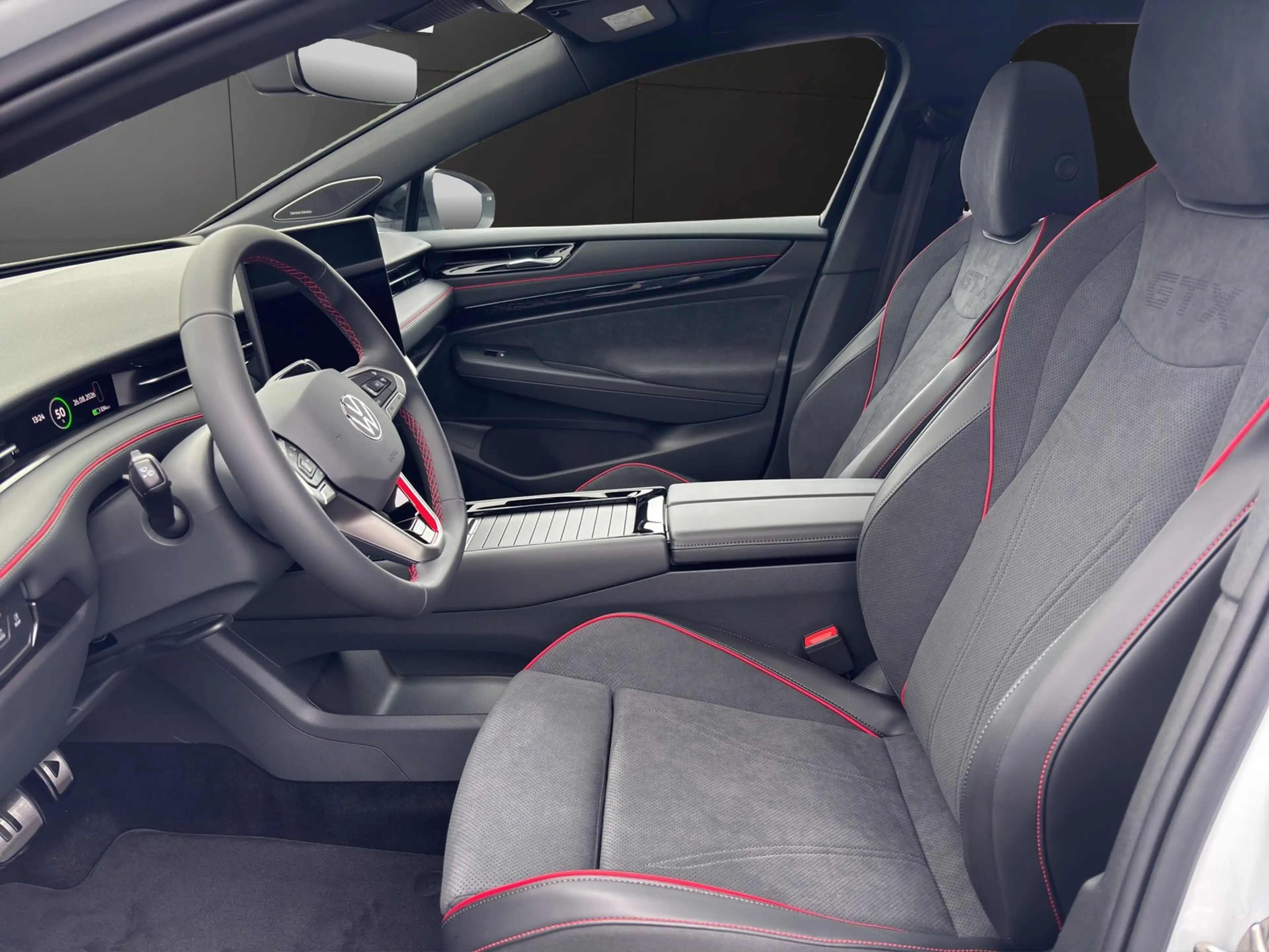 Volkswagen ID.7 Tourer GTX 4motion — photo 7