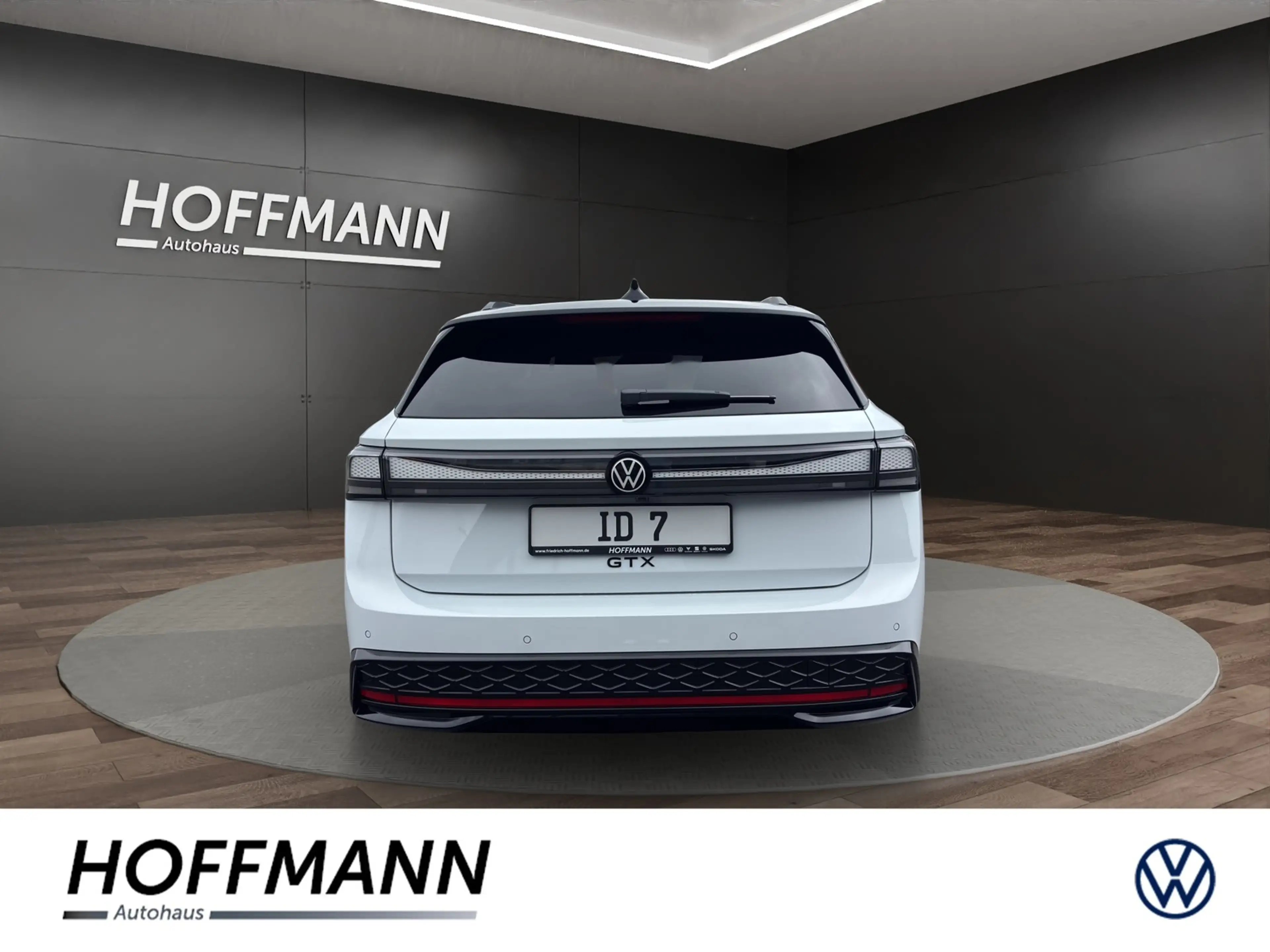 Volkswagen ID.7 Tourer GTX 4motion — photo 4