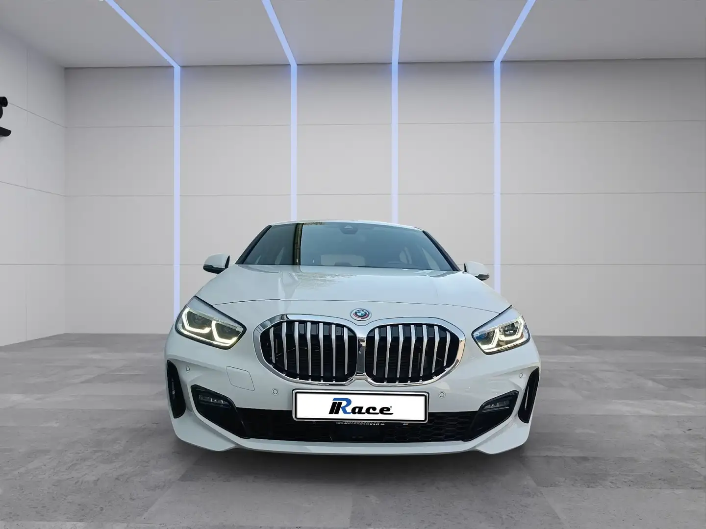BMW 118 i benzina Serie 1 (F40)  5p. Msport - manuale Bianco - 2