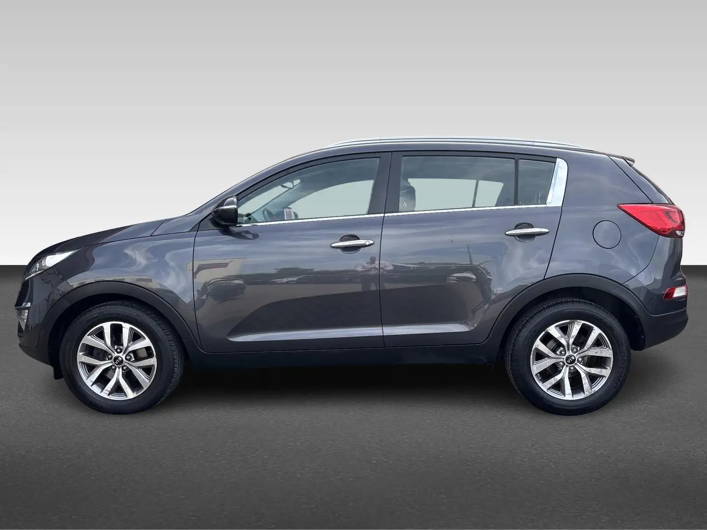 Kia Sportage 1.6 GDI ComfortLine Gris - 2