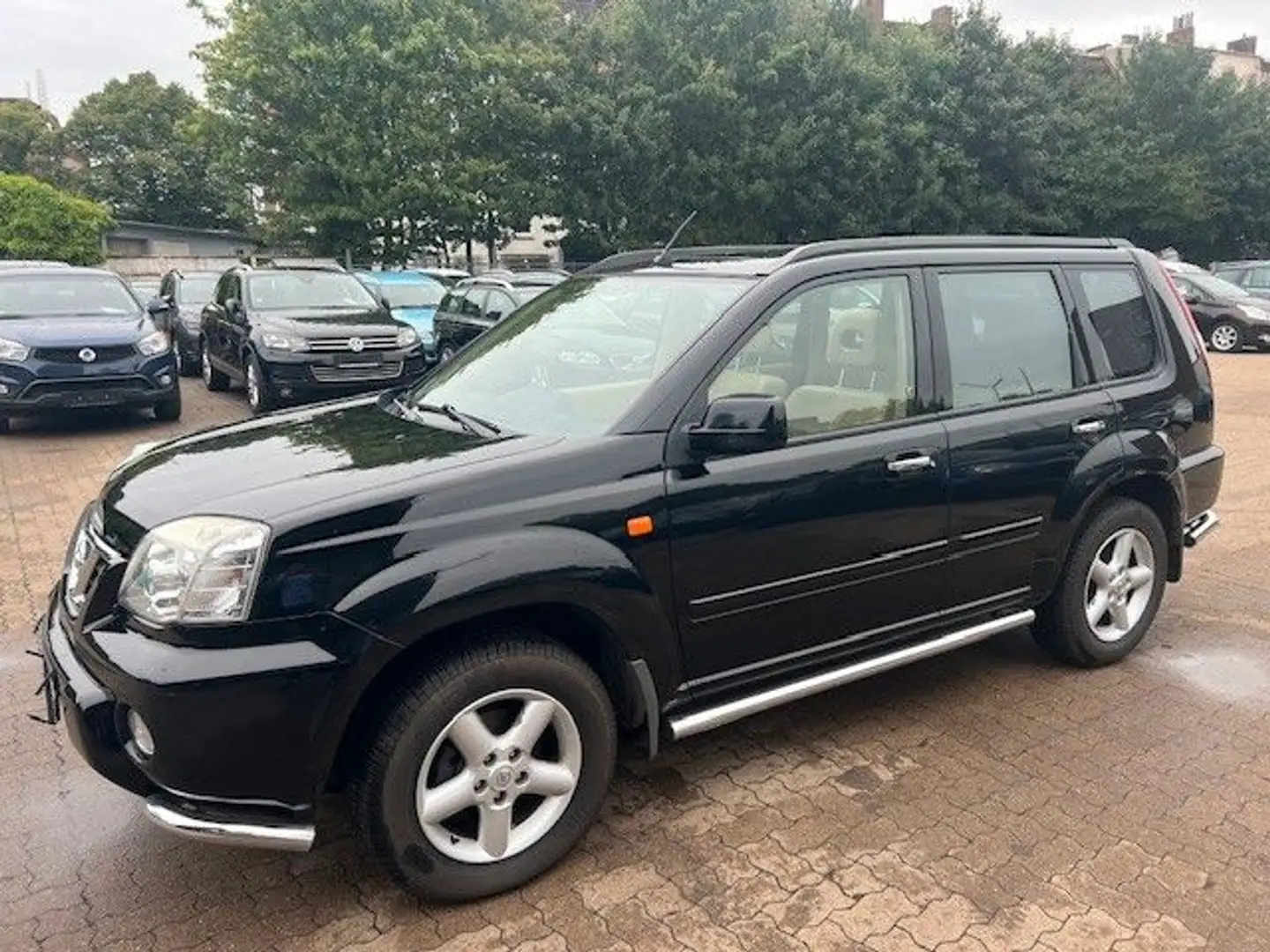 Nissan X-Trail Columbia 2.5 4x4 Allrad TÜV 07.25 Noir - 1