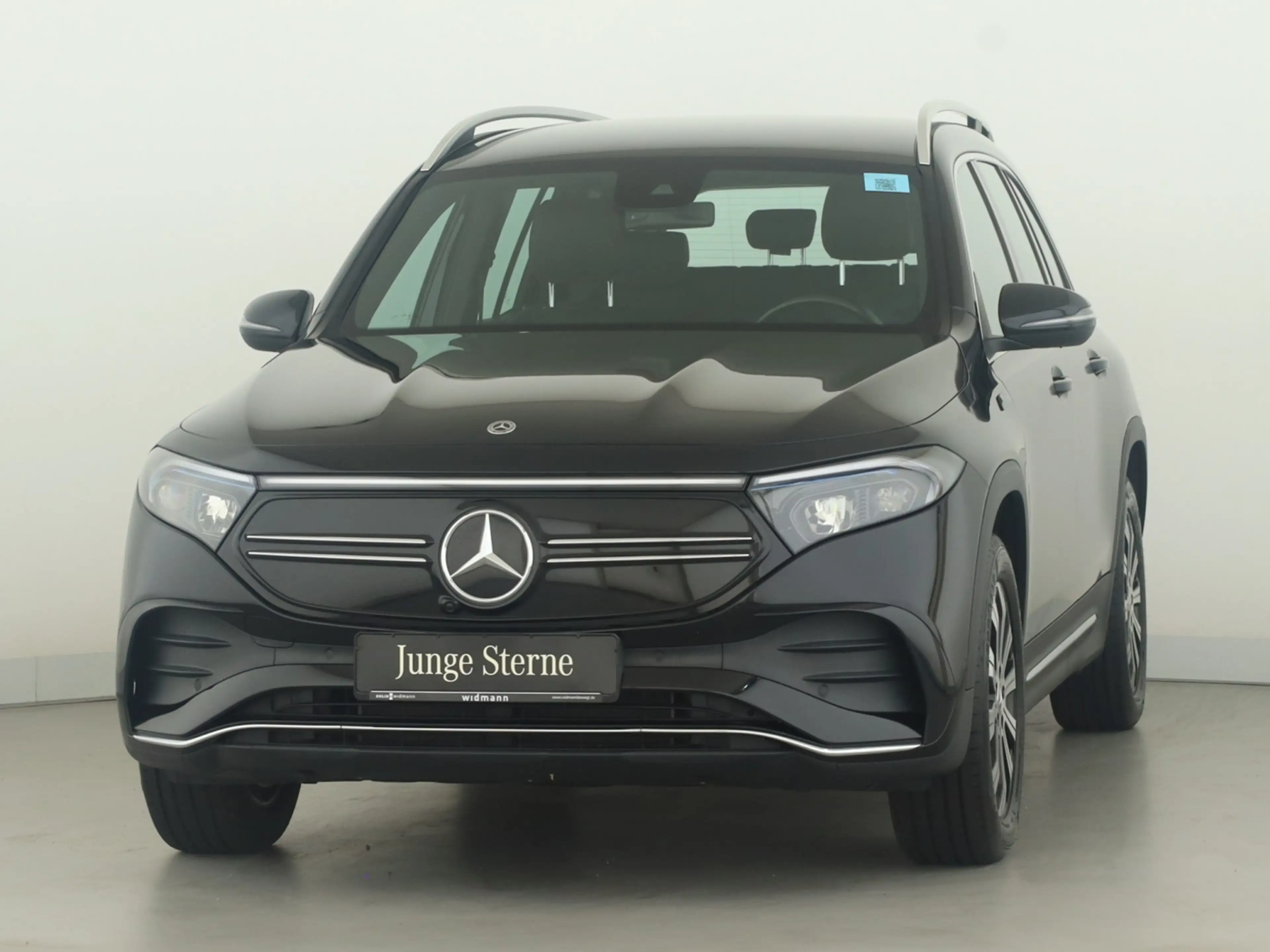 Mercedes-Benz EQB 300 4M *AMG*Advance*LED*Kamera*Ambiente*DAB* — photo 5