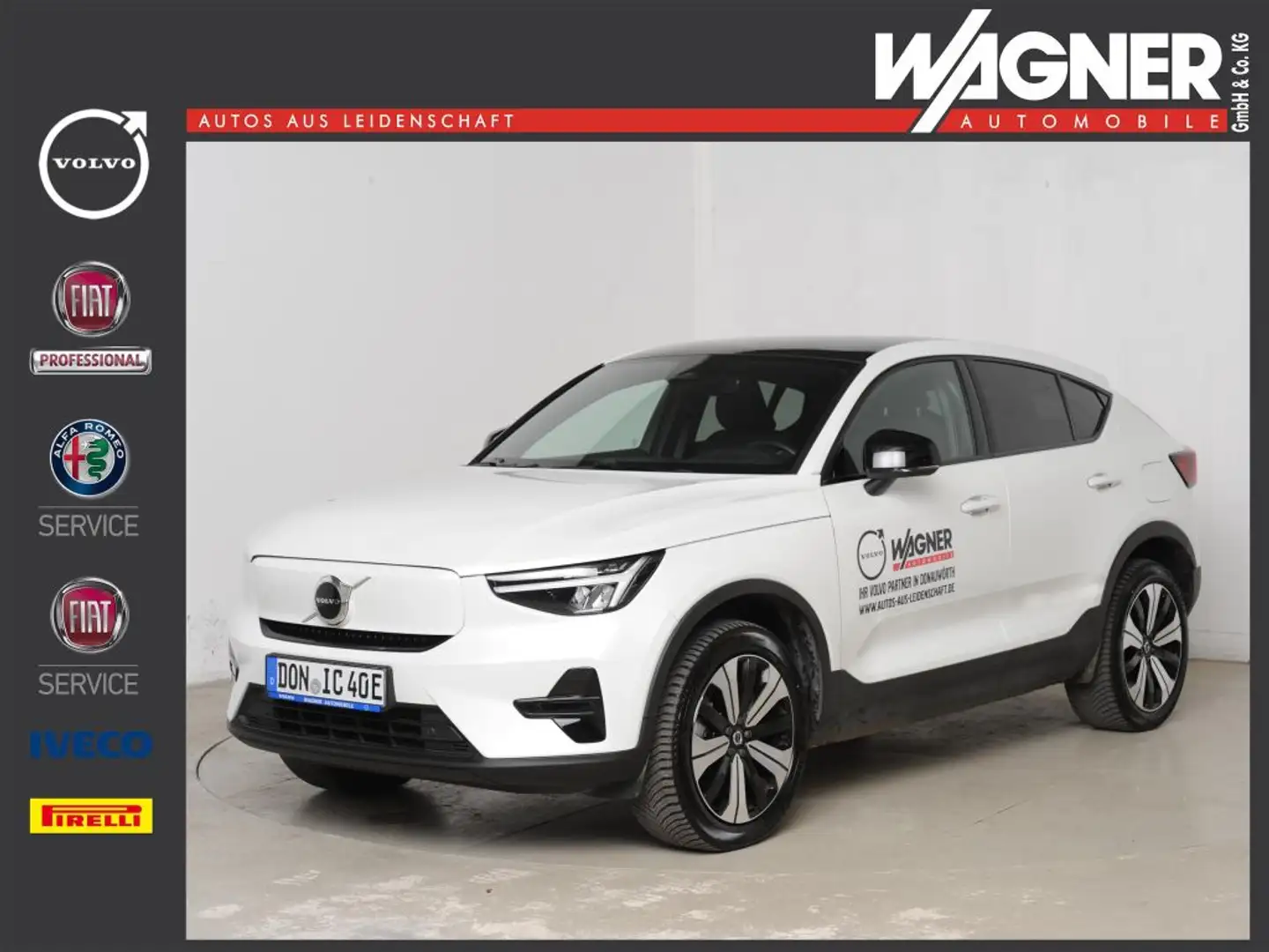 Volvo C40 Recharge Twin Motor Plus *AHK* Weiß - 1