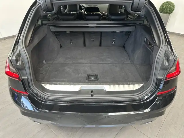 BMW M view 6