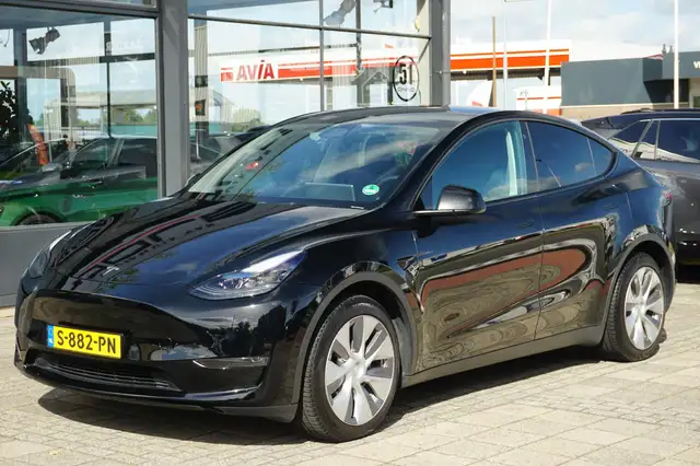 Tesla Model Y Long Range AWD 75 kWh