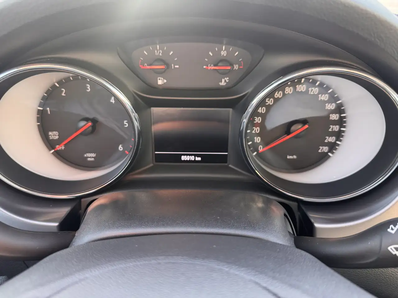 Opel Astra Edition Start/Stop 8