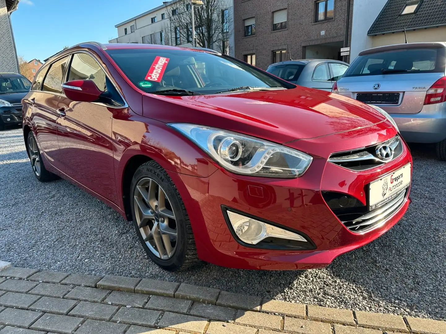 Hyundai i40 cw FIFA World Cup Edition Rot - 1