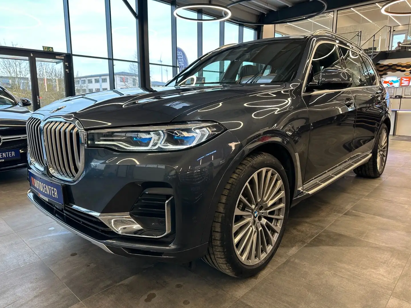 BMW X7 xDrive 30 d Design Pure Excellence *2. Hand* Gris - 2