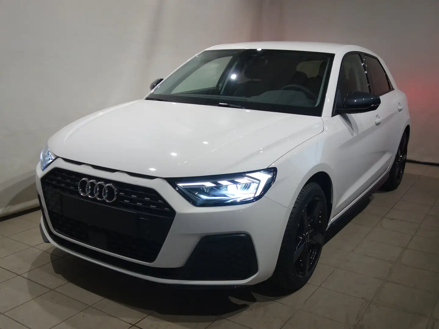 Audi A1 25 TFSI intense - 1