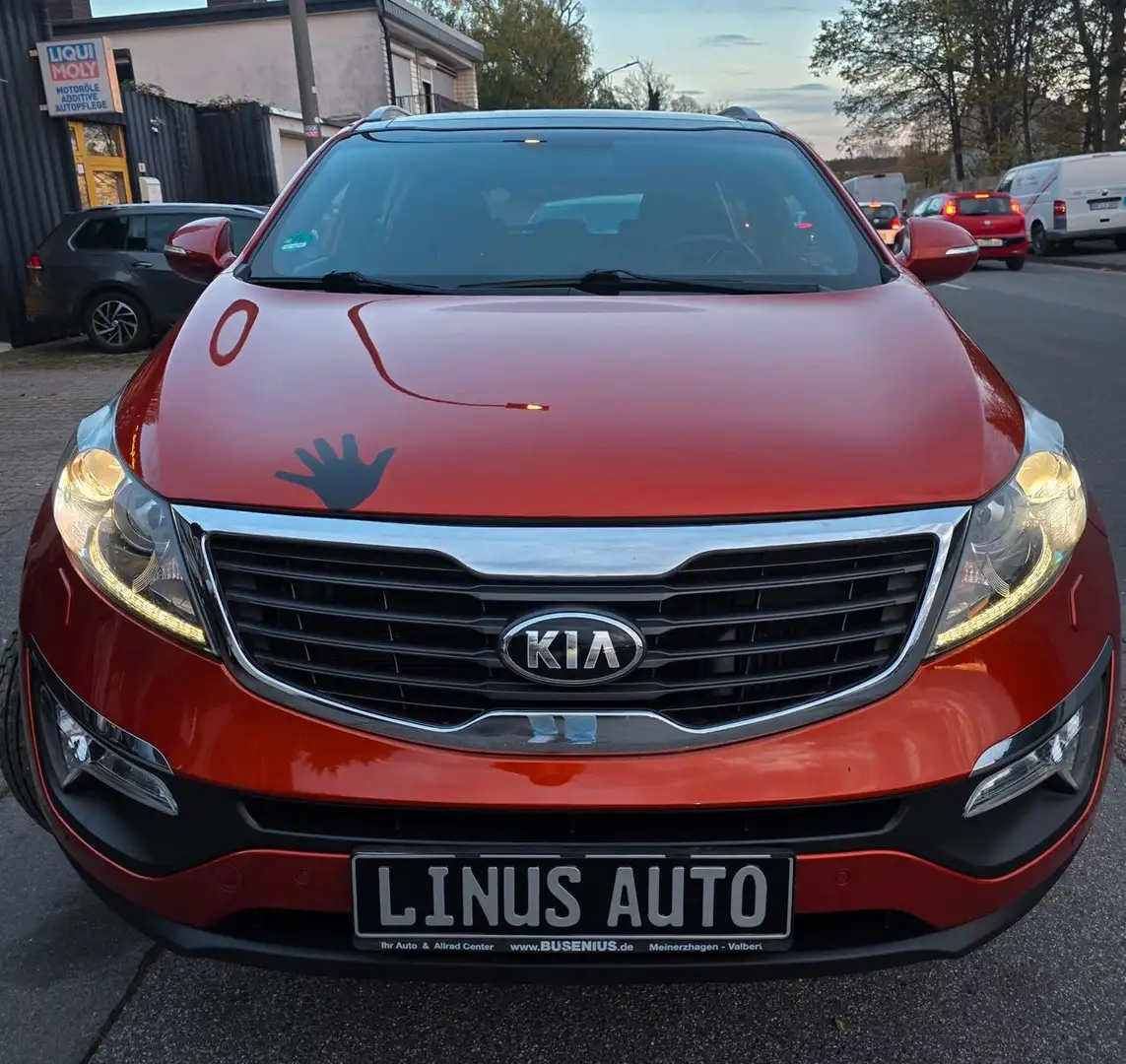 Kia Sportage 2.0 CRDi AWD 184 FIFA WORLD CUP EDITION Orange - 2