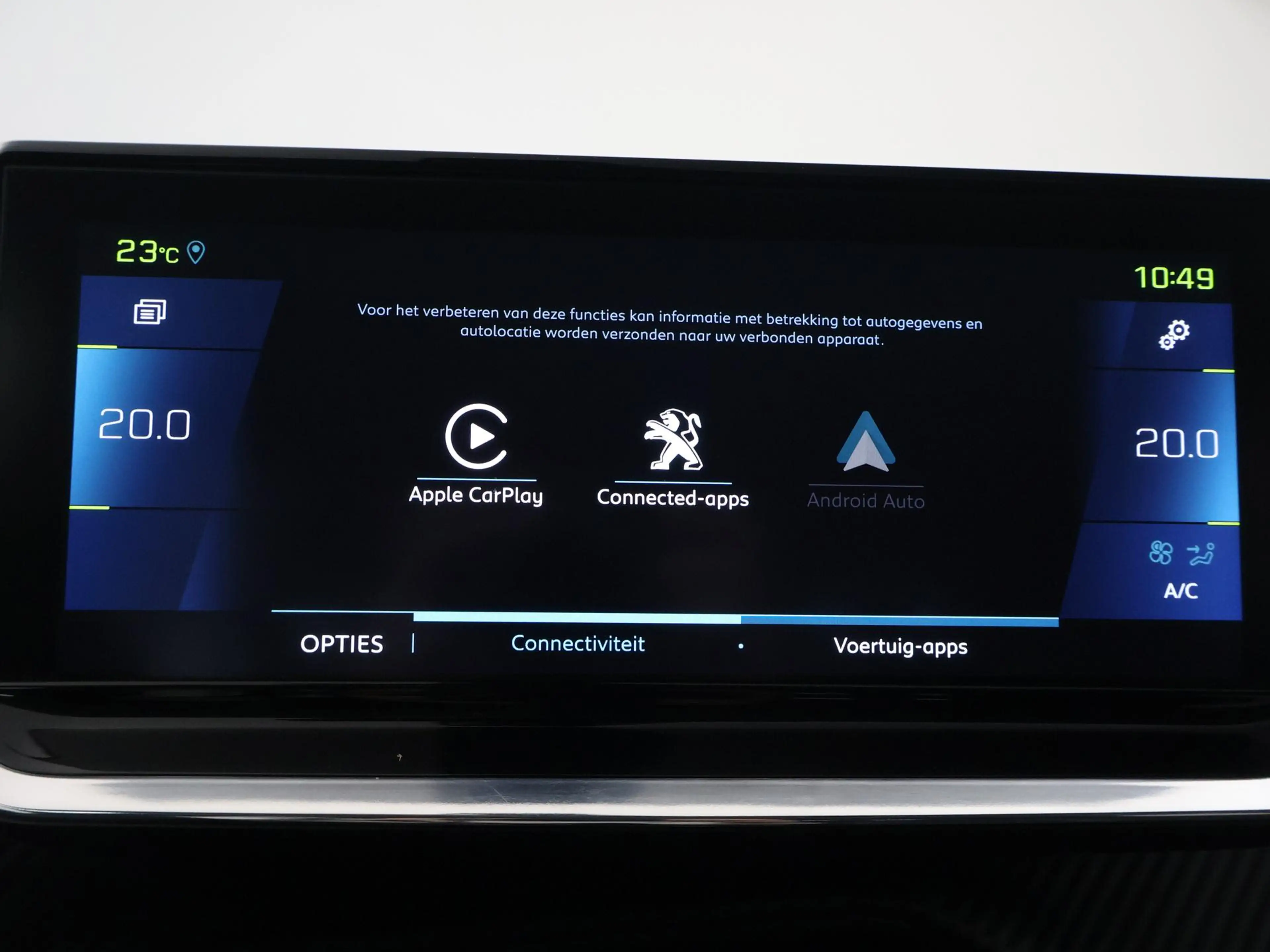 Peugeot e-2008 EV ALLURE 50 kWh + CAMERA | LED | CARPLAY | STOELV — photo 50