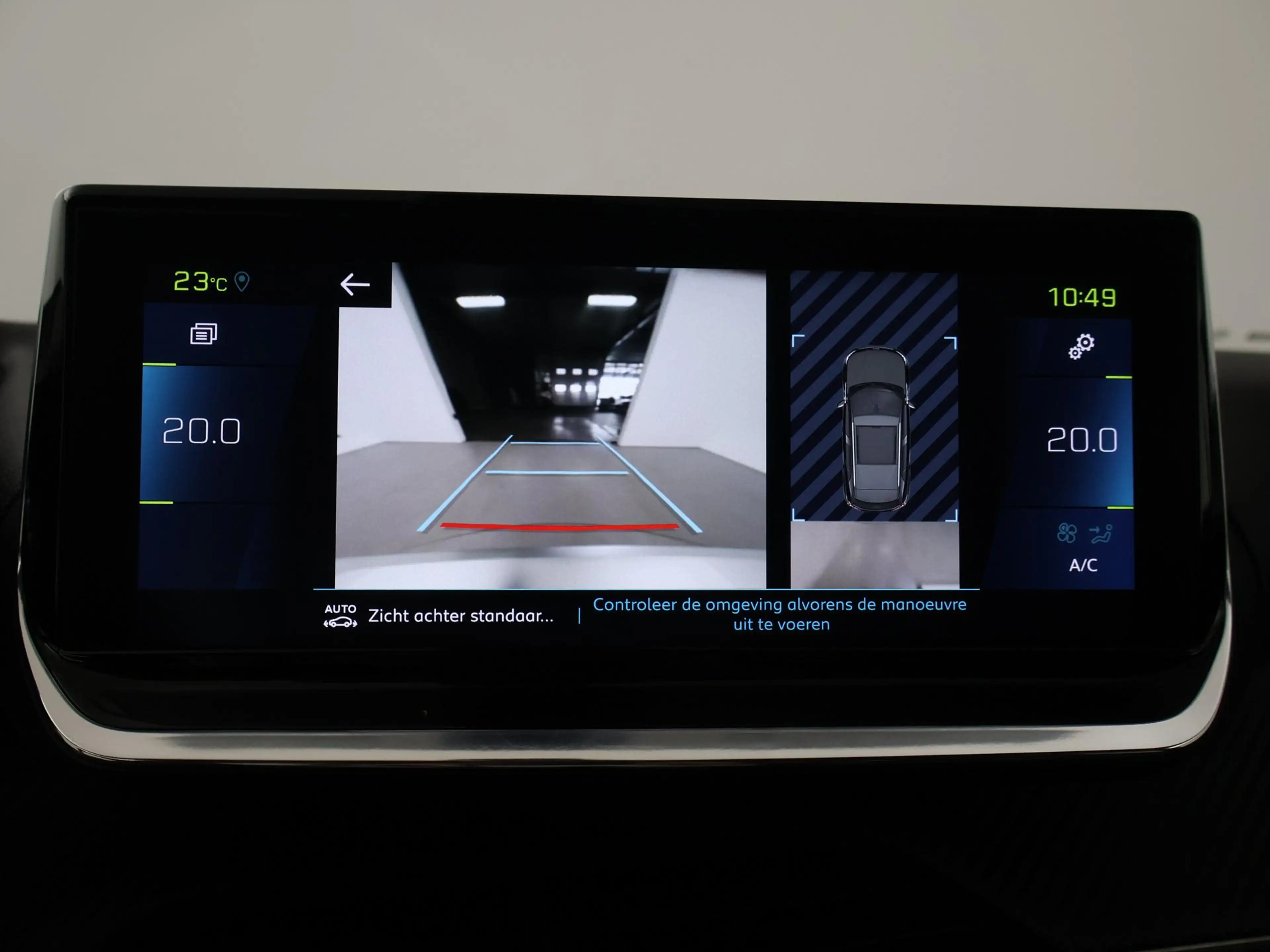 Peugeot e-2008 EV ALLURE 50 kWh + CAMERA | LED | CARPLAY | STOELV — photo 14