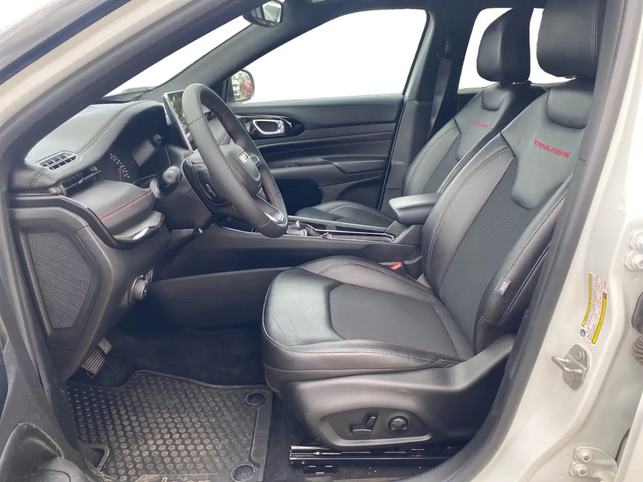 Jeep Compass photo Jeep Compass