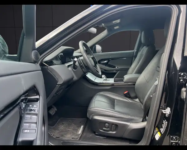 Land Rover Range Rover Evoque view 9