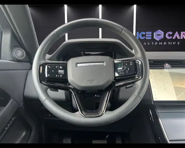 Land Rover Range Rover Evoque view 11