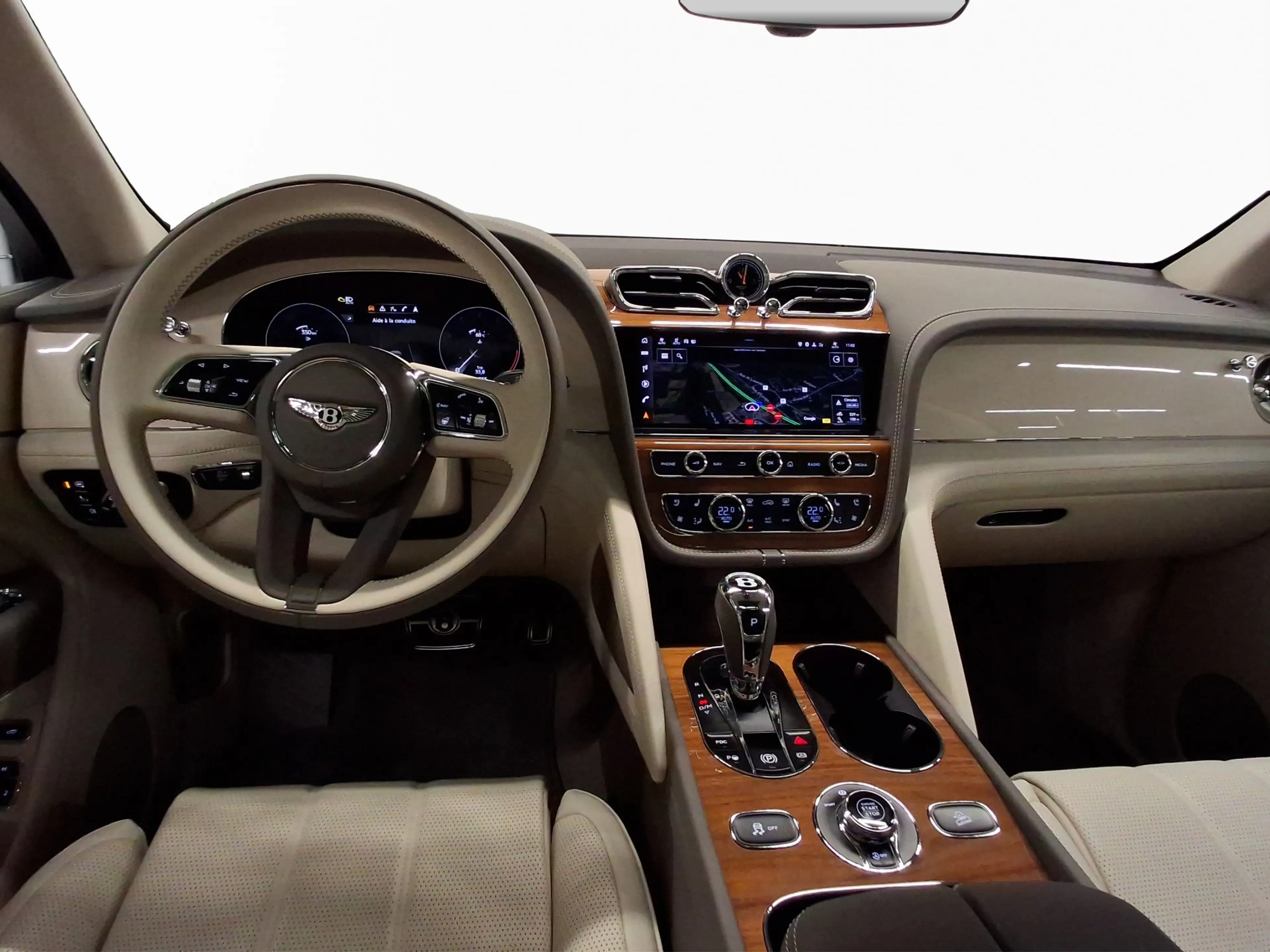 Bentley Bentayga V8 — photo 4