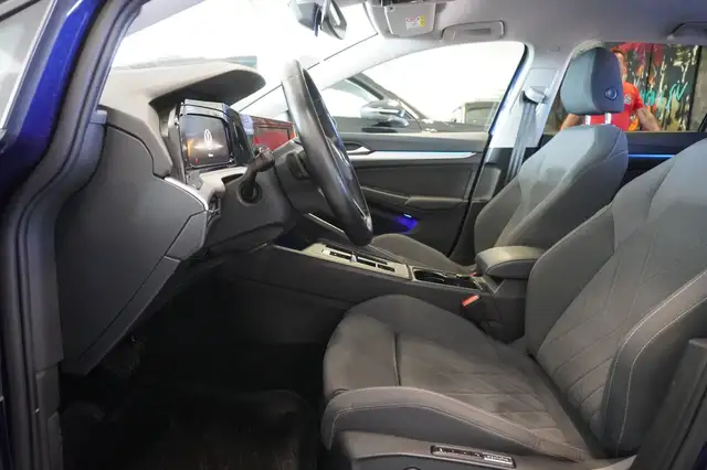 Volkswagen Golf view 8