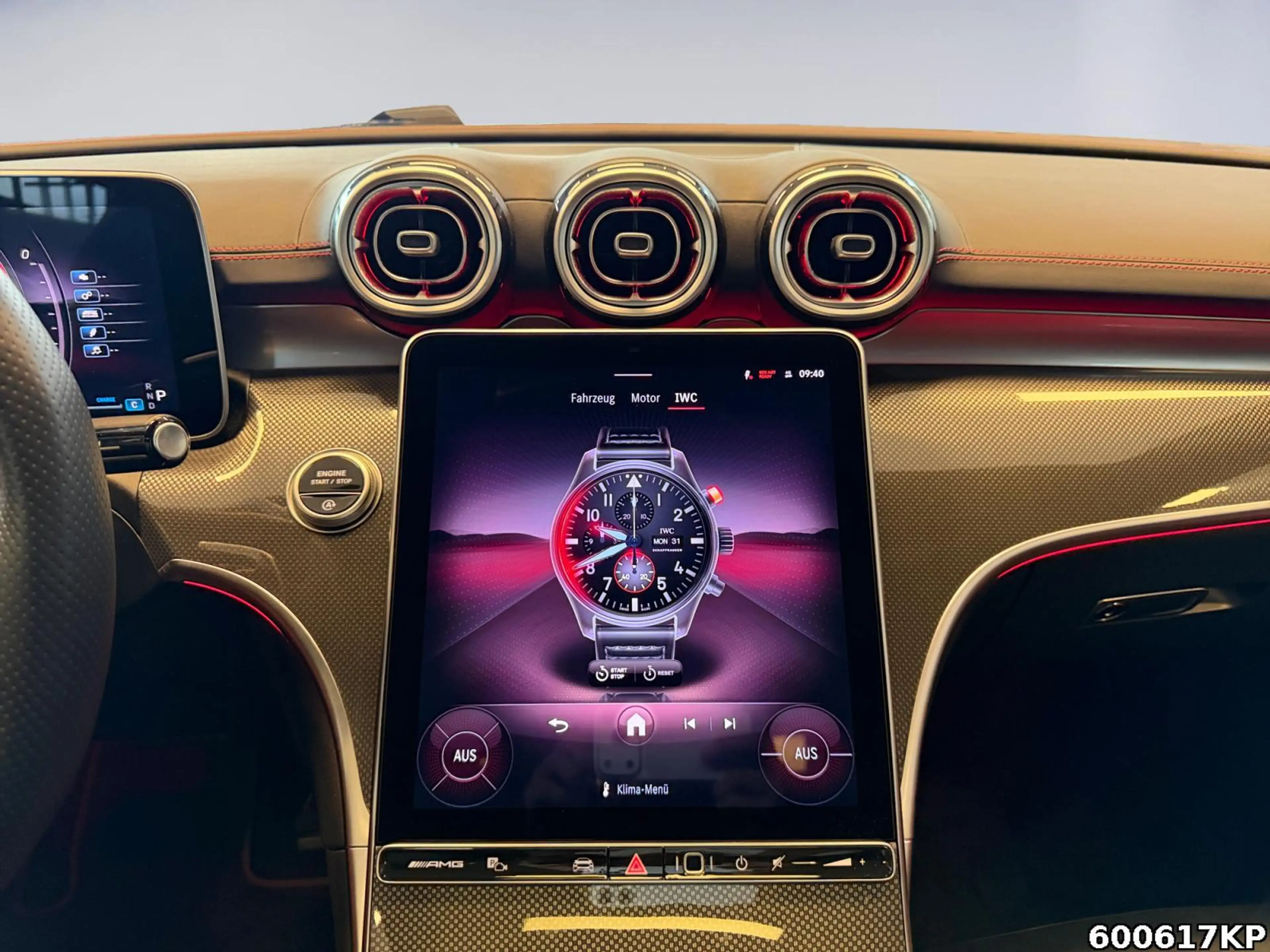 Mercedes-Benz CLE 53 AMG 4M+ Pano AHK Burmester 20" Night II — photo 12