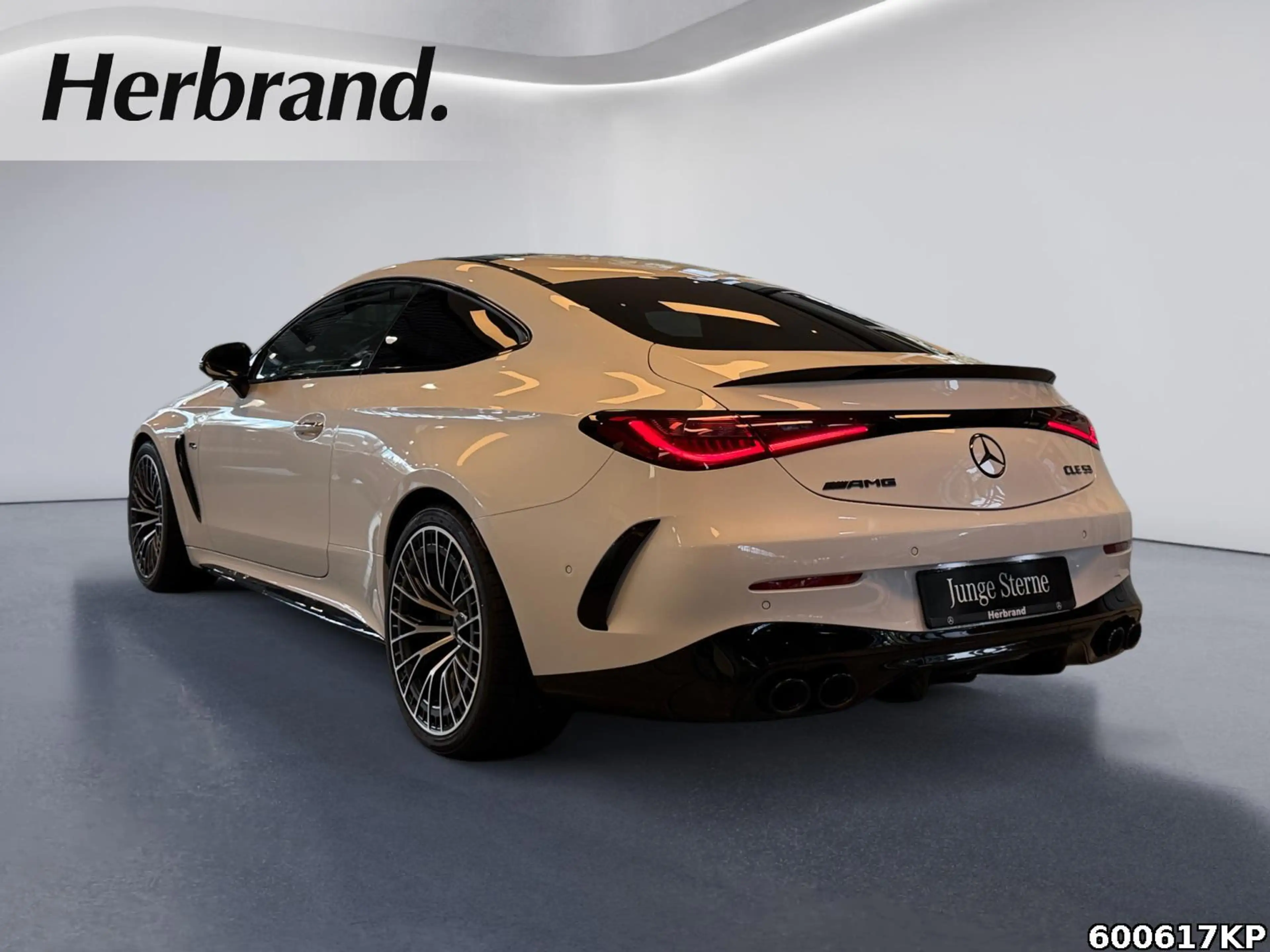 Mercedes-Benz CLE 53 AMG 4M+ Pano AHK Burmester 20" Night II — photo 4
