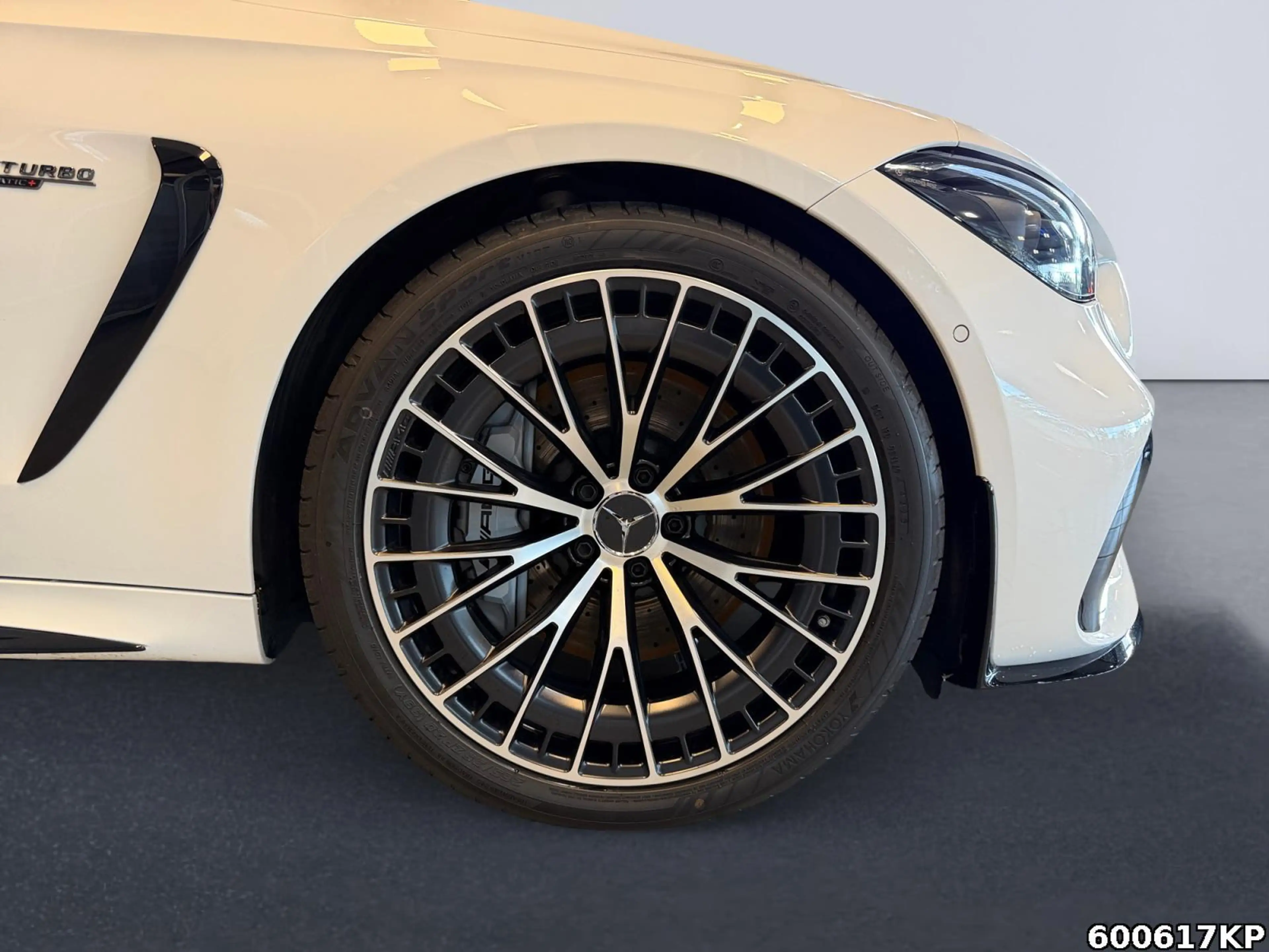 Mercedes-Benz CLE 53 AMG 4M+ Pano AHK Burmester 20" Night II — photo 5