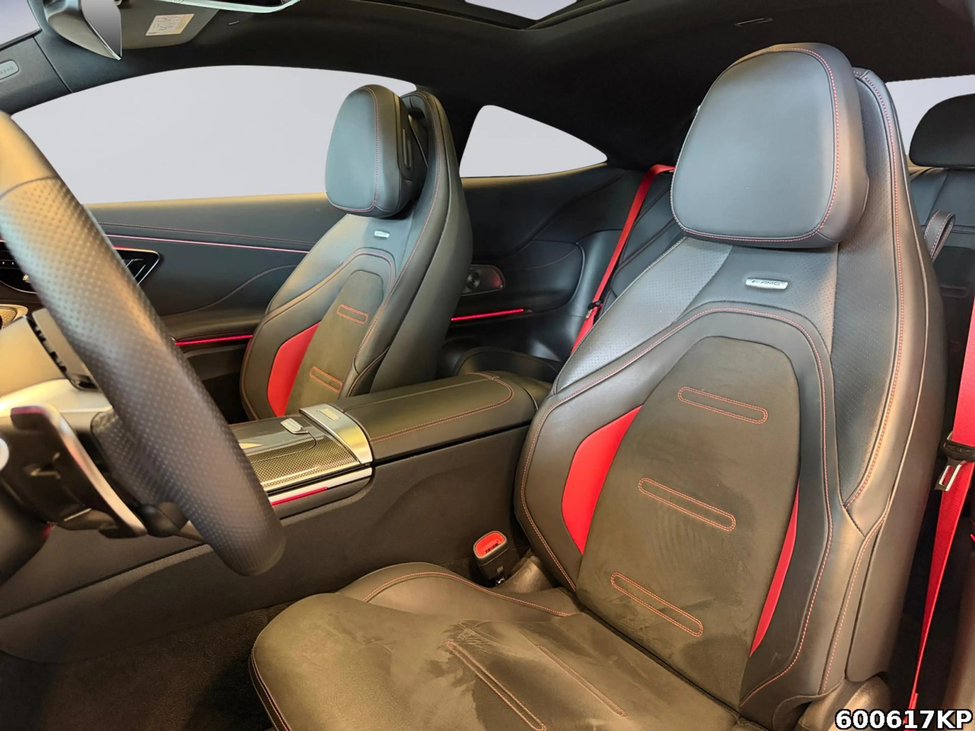 Mercedes-Benz CLE 53 AMG 4M+ Pano AHK Burmester 20" Night II — photo 10