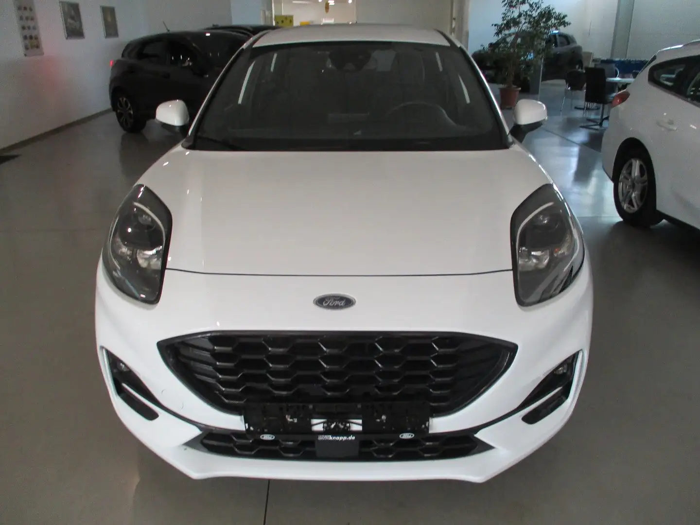 Ford Puma 1,0 Ecoboost MHEV ST-Line Weiß - 2