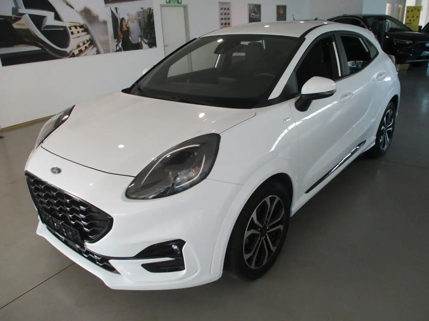 Ford Puma 1,0 Ecoboost MHEV ST-Line Weiß - 1