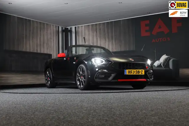 Fiat 124 Spider 1.4 MultiAir Turbo Abarth / 170 Pk / AUT / Navi /