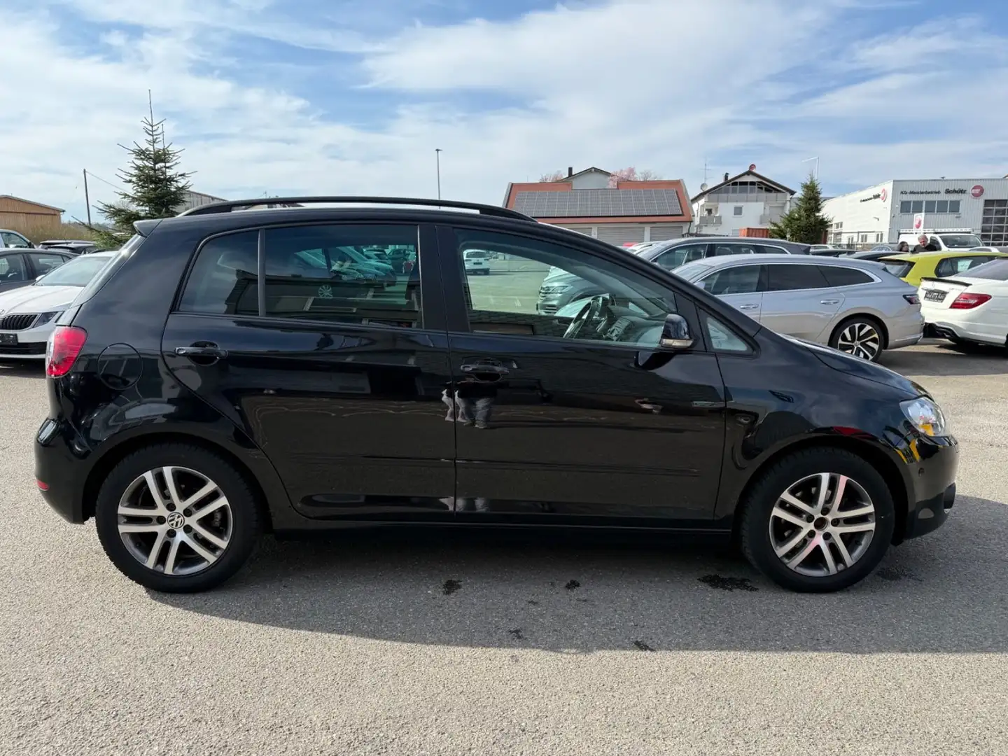 Volkswagen Golf Plus VI Comfortline PCD AHK 1.HAND TÜV NEU Schwarz - 2
