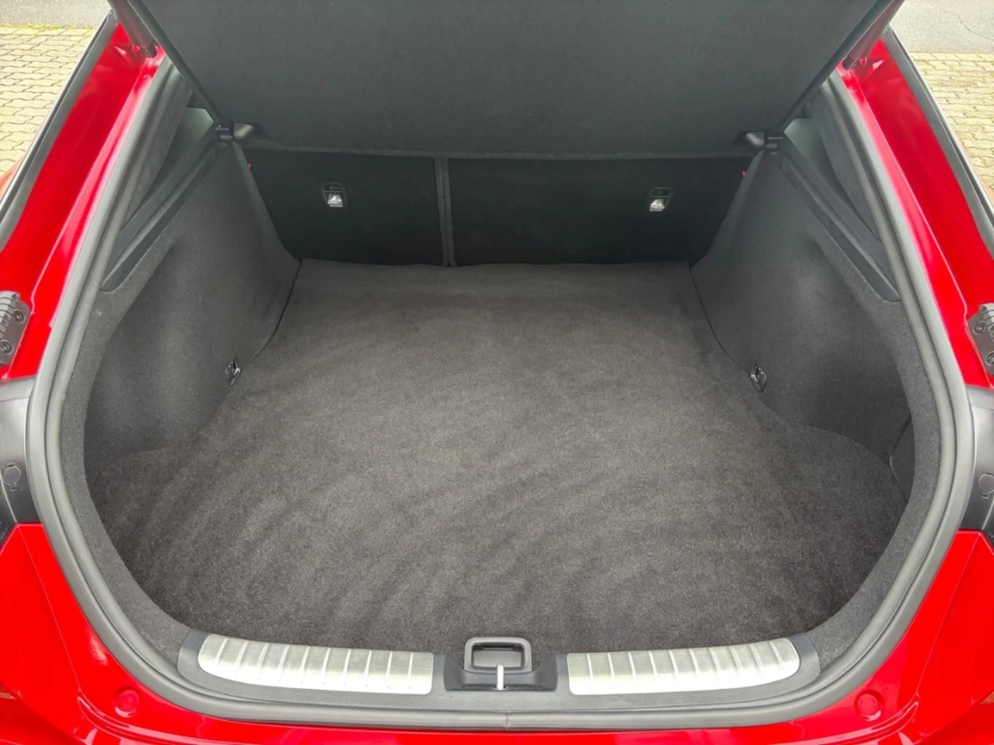 Kia Stinger 3.3T GT Navi Kamera Totwinkel PDC Klimaautomatik — photo 12