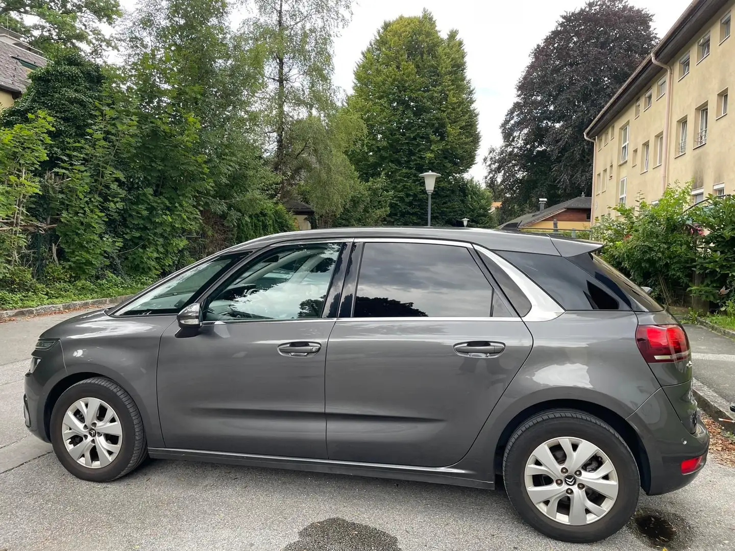 Citroen C4 Picasso C4 Picasso BlueHDi 120 S Grau - 2