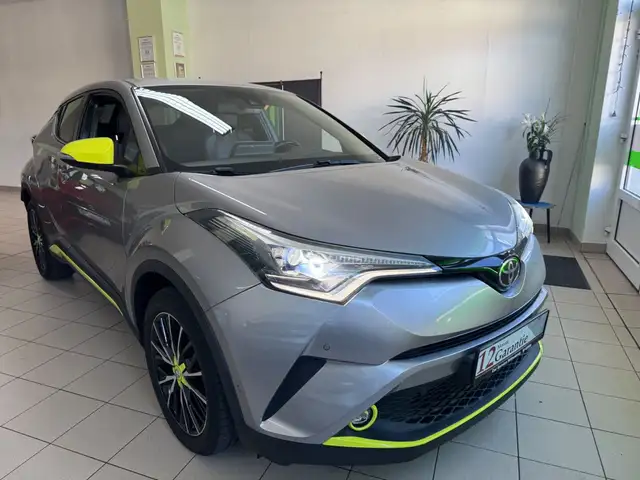 Toyota C-HR Lounge, LED, DAB...