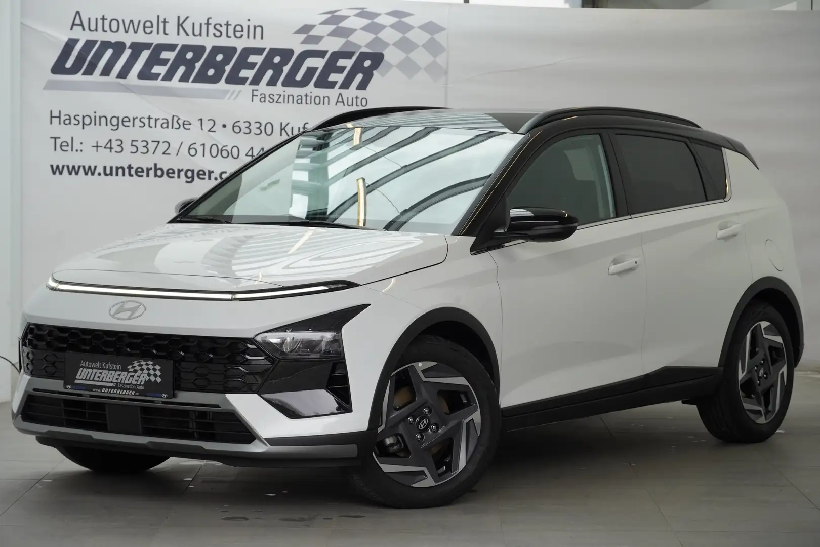 Hyundai BAYON Trend Line 1.0 T-GDI DCT y5bt2-PP2-OO2/O5/O6 Schwarz - 1