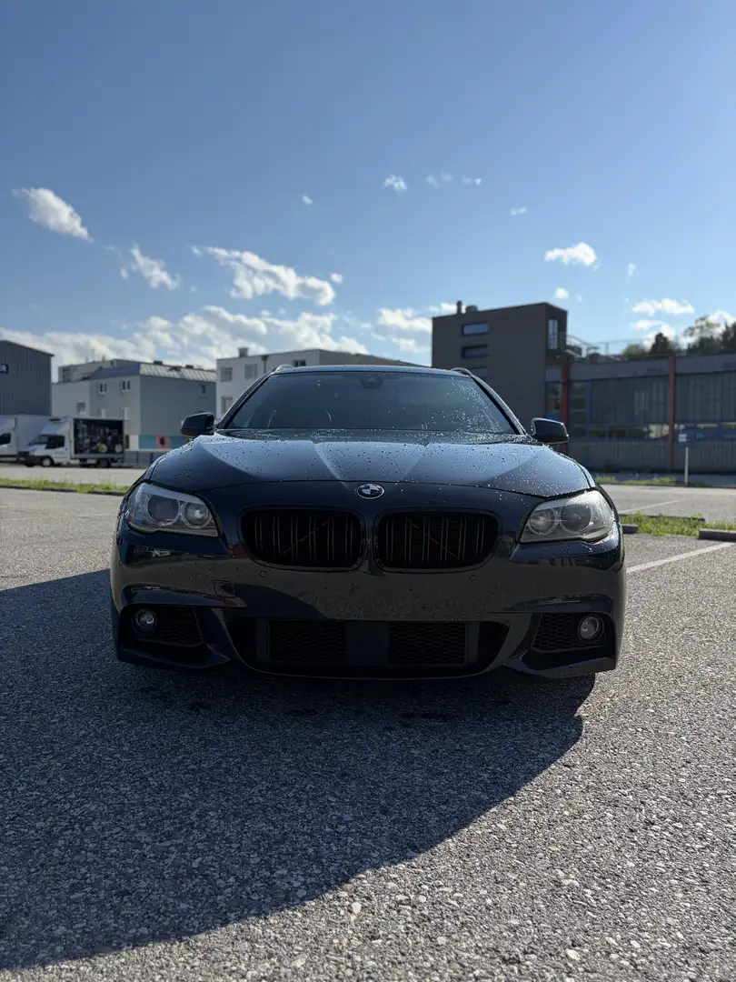 BMW 530 F11 Grau - 2