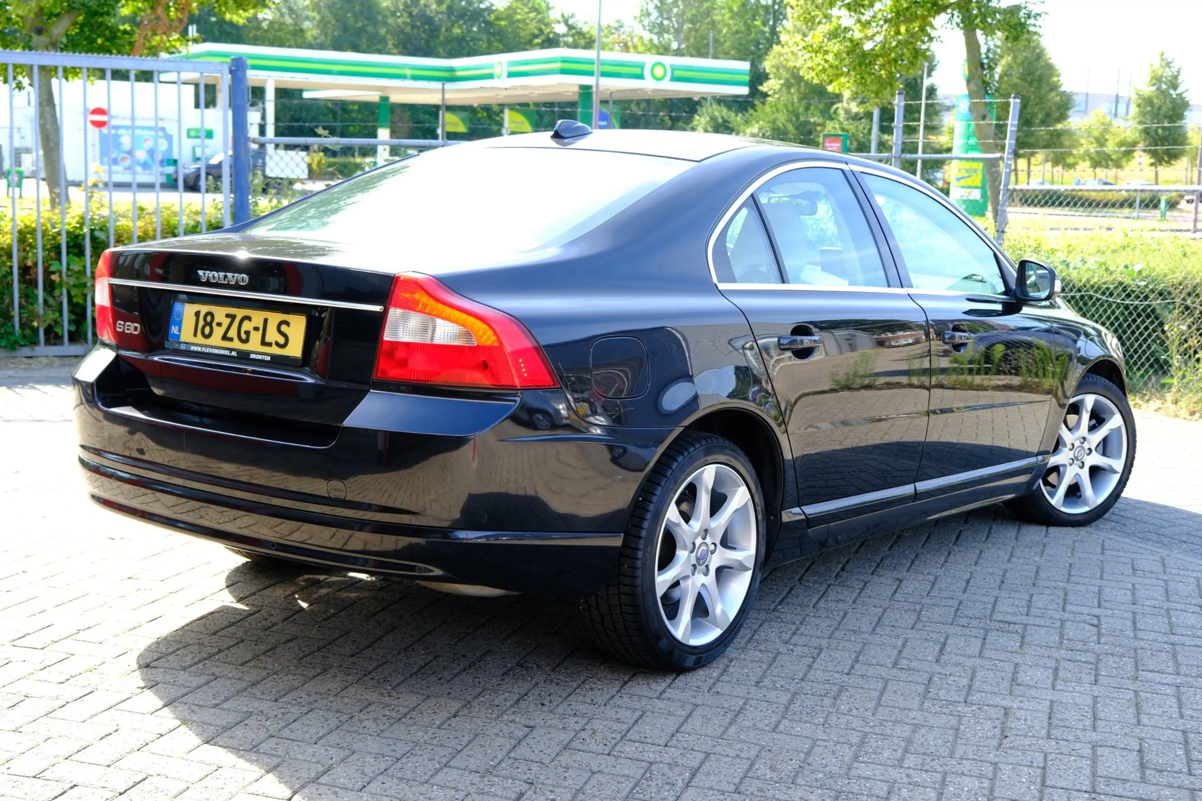 Volvo S80 2.5 T 200pk Summum Aut. Xenon|Navi|Leder|Clima|LMV — photo 3