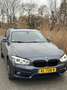 BMW 120 i High Exec met panorama dak, leer en sportstoelen Сірий - thumbnail 1