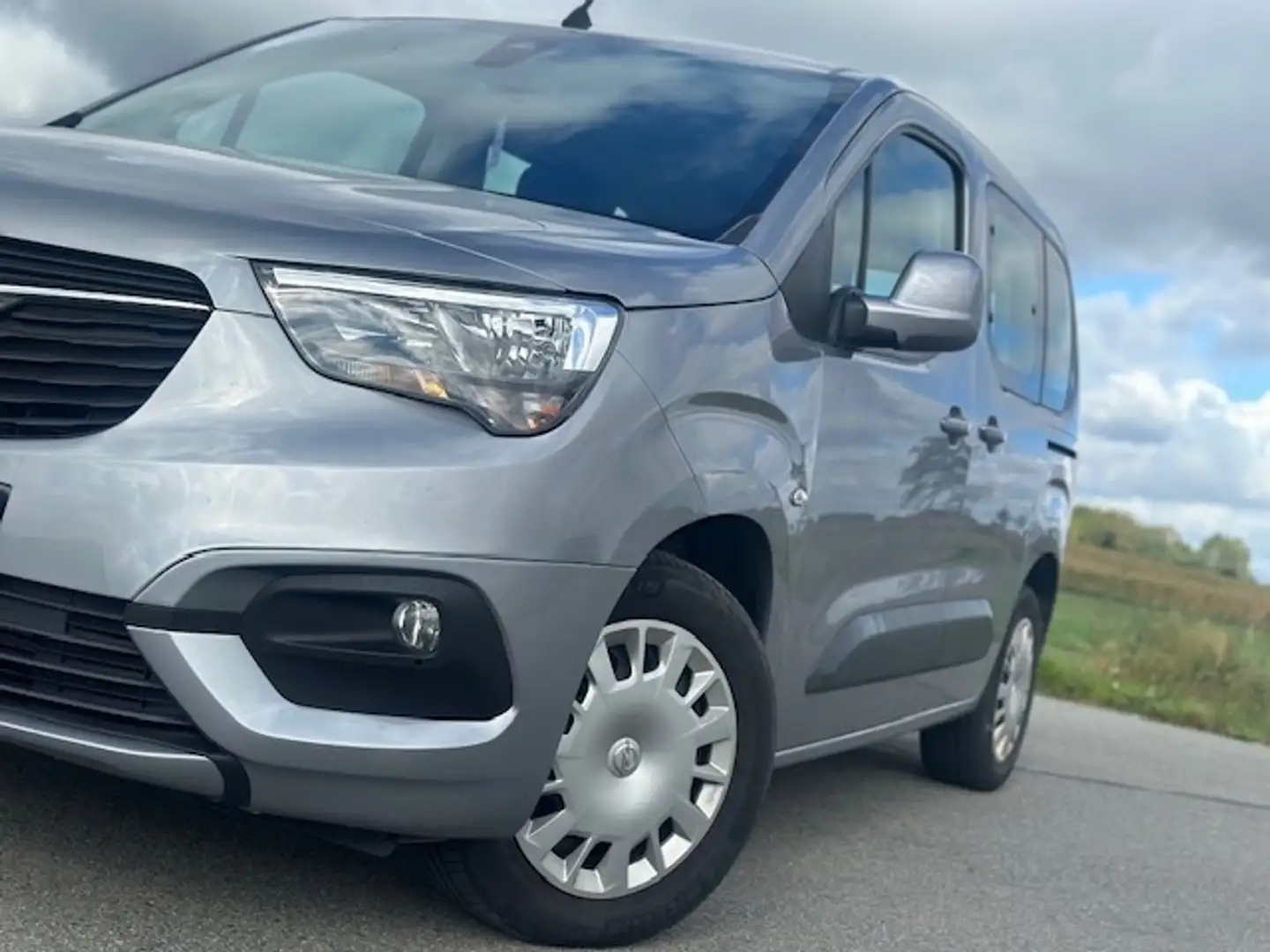 Opel Combo Edition Automatik Klima PDC Silber - 2