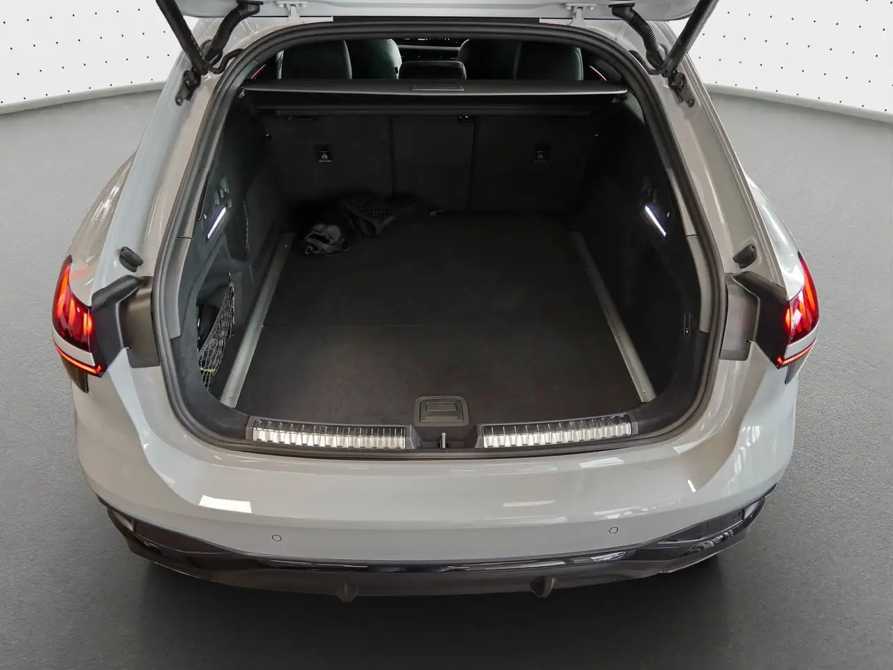 Audi A6 TFSI qu edition one Matrix*TechPlus*AHK 11
