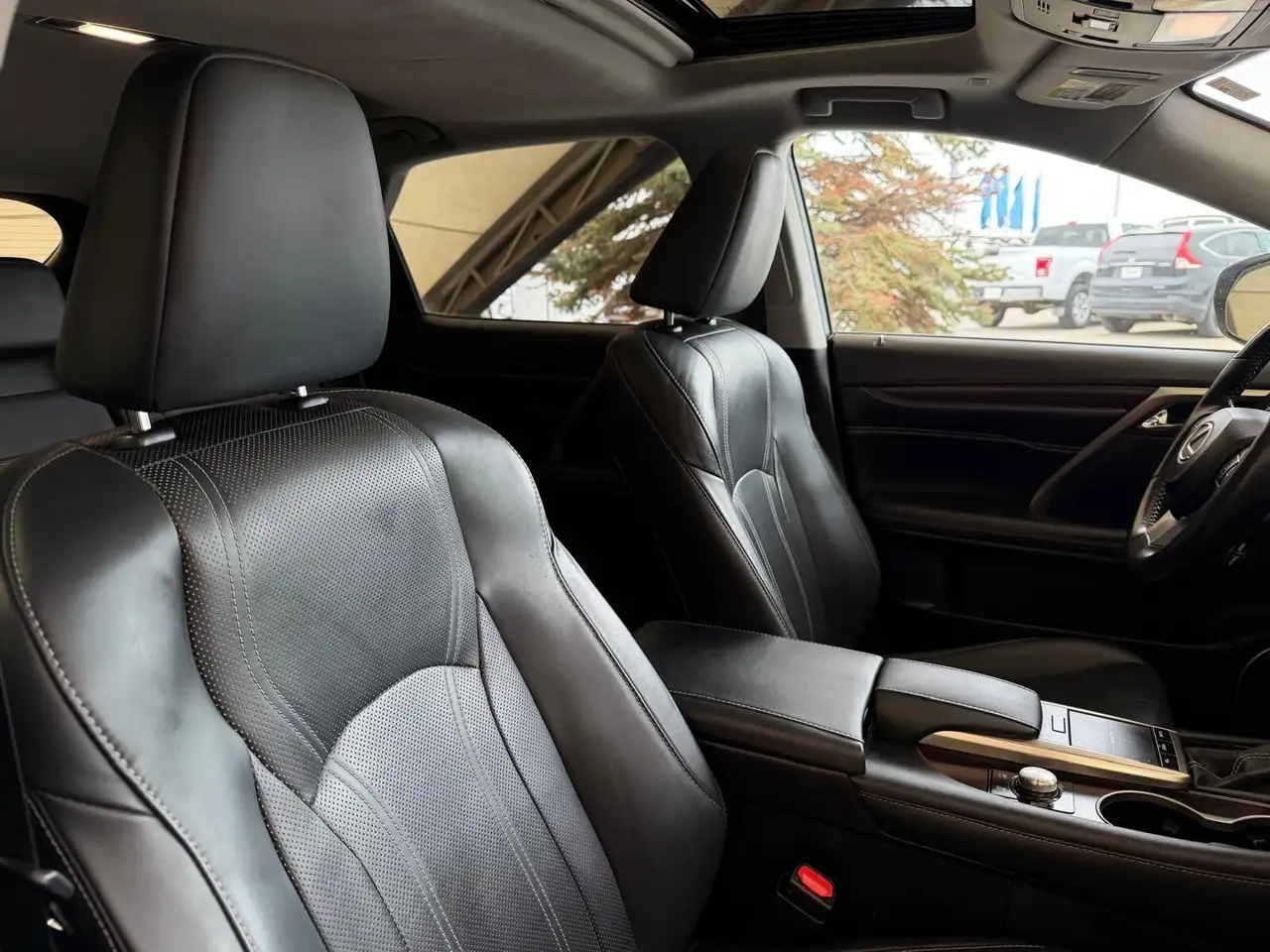 Lexus RX снимка Lexus RX