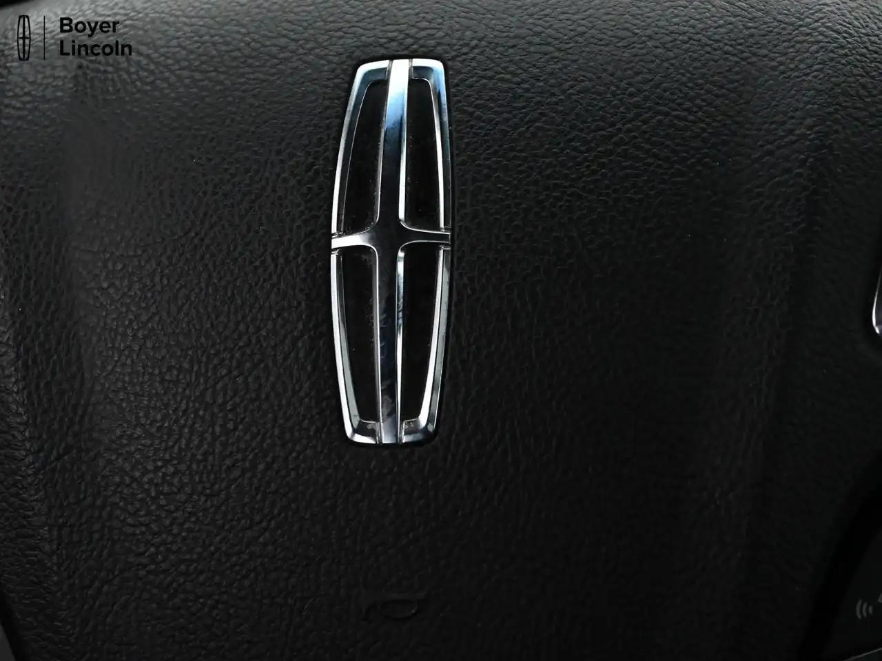 Lincoln MKX снимка Lincoln MKX