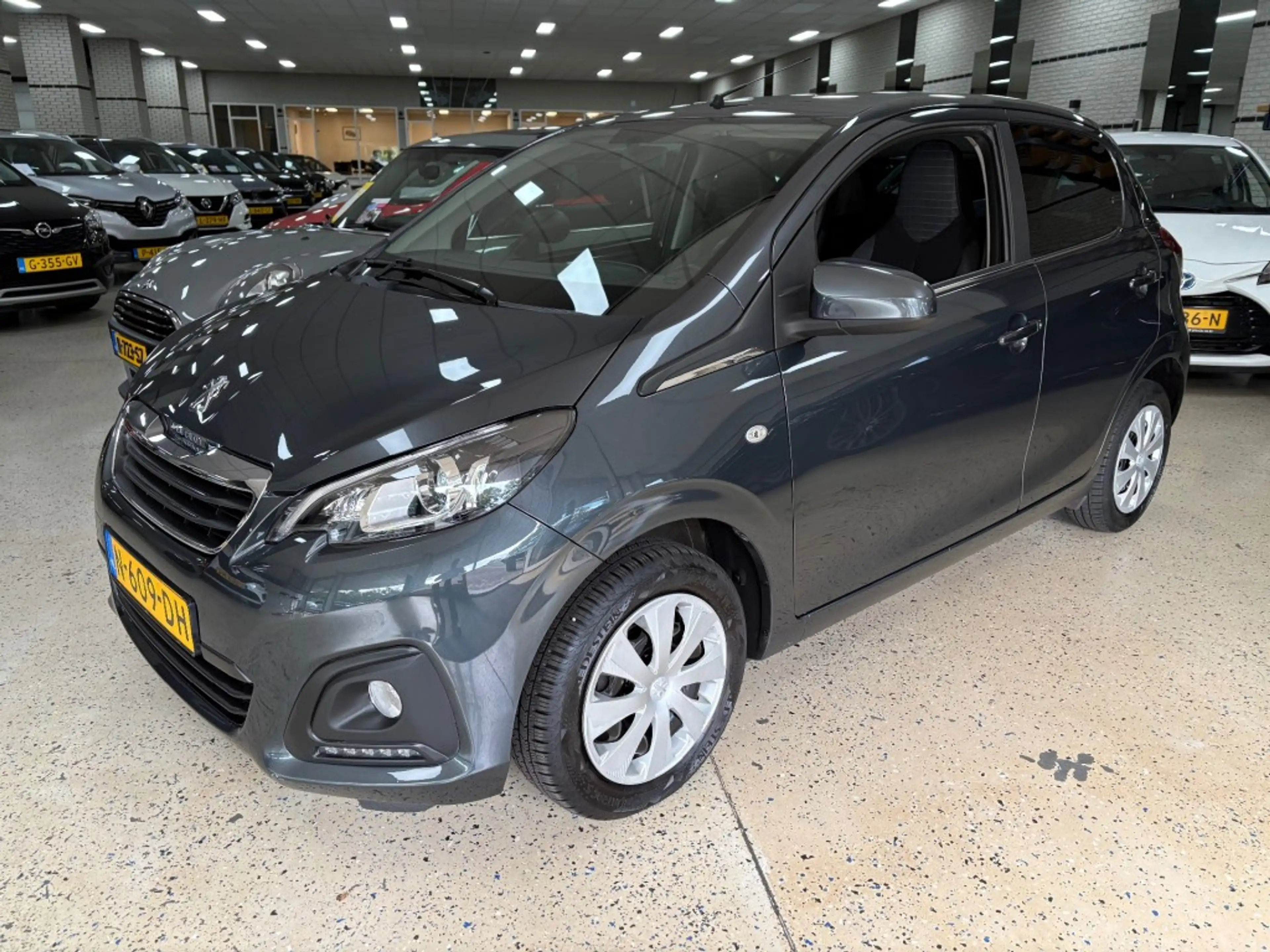 Peugeot 108 1.0 E-VTI Airco Multimedia USB NL auto NAP — photo 17