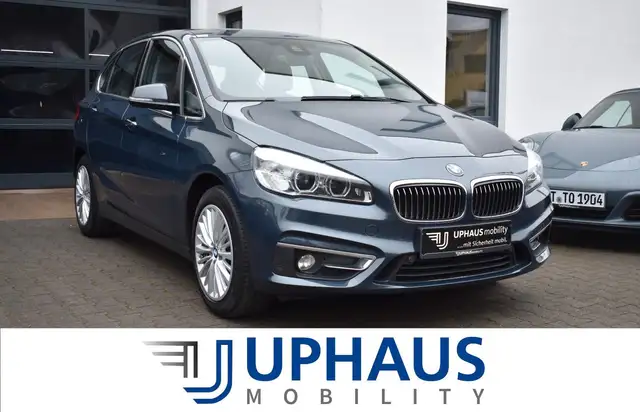 BMW 220 i Active Tourer 192PS Aut./LED/Leder/1.Hand