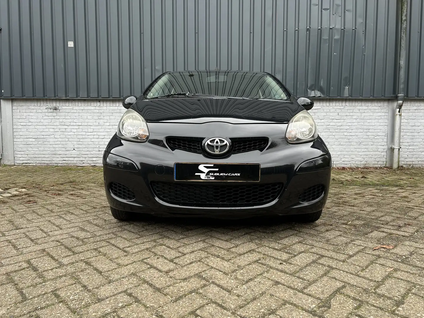 Toyota Aygo 1.0-12V Comfort Zwart - 2